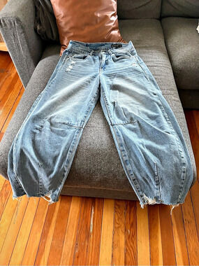 BLANKNYC The Long Barrel Leg Jeans Distressed Balloon Jeans in Blue Waist 27